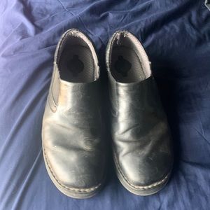 Size 11 mens dr martens orson slip on.